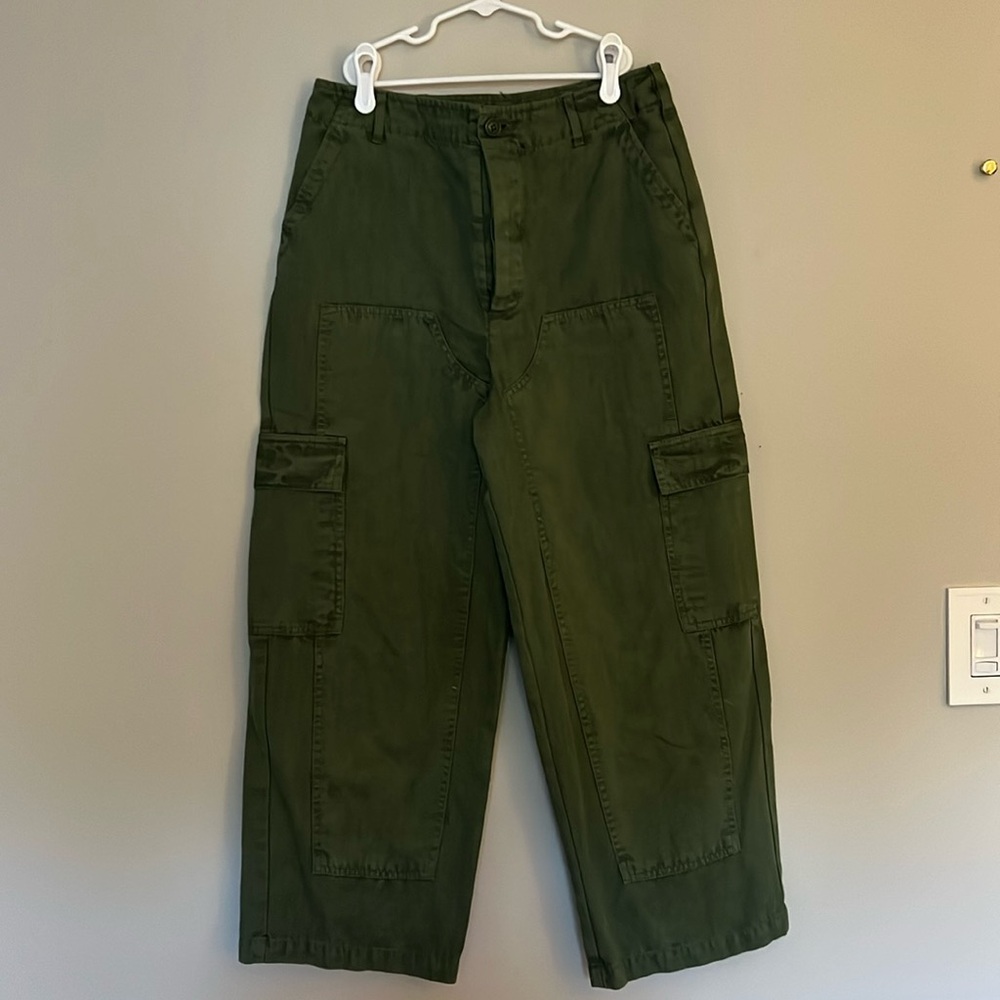 6 pocket army green wide leg cargo pant